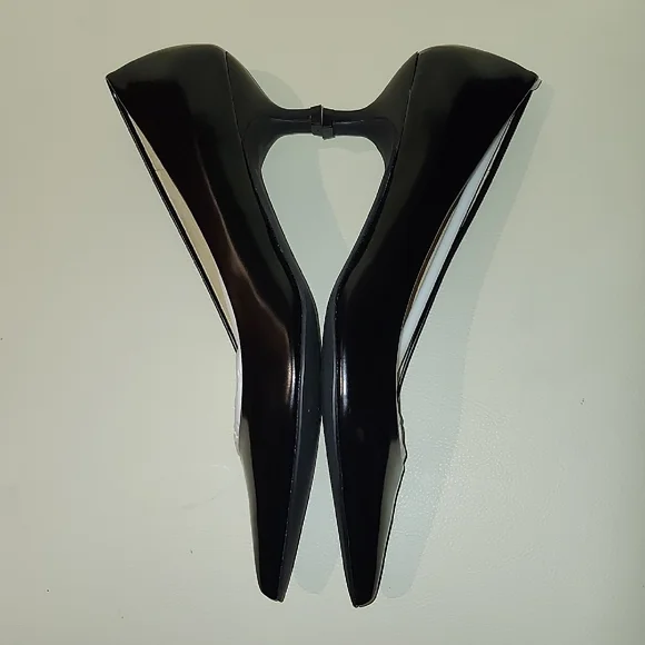 Coach UniPump Black Jet Mirror Kitten Heel Pump - Size 8.5 (Box D) - Picture 7 of 15